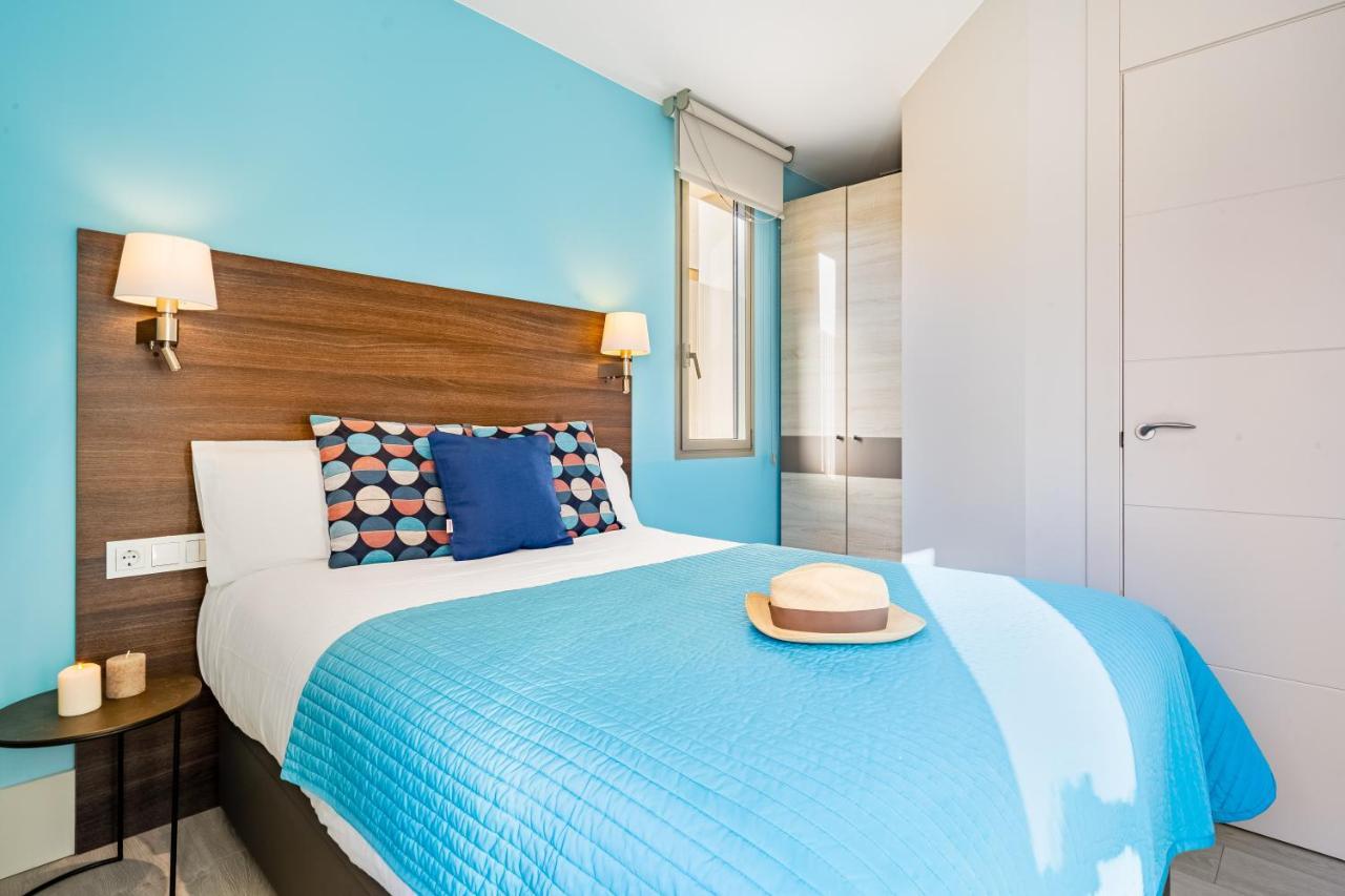 Kronos On The Beach Suite 2 Барселона Екстериор снимка